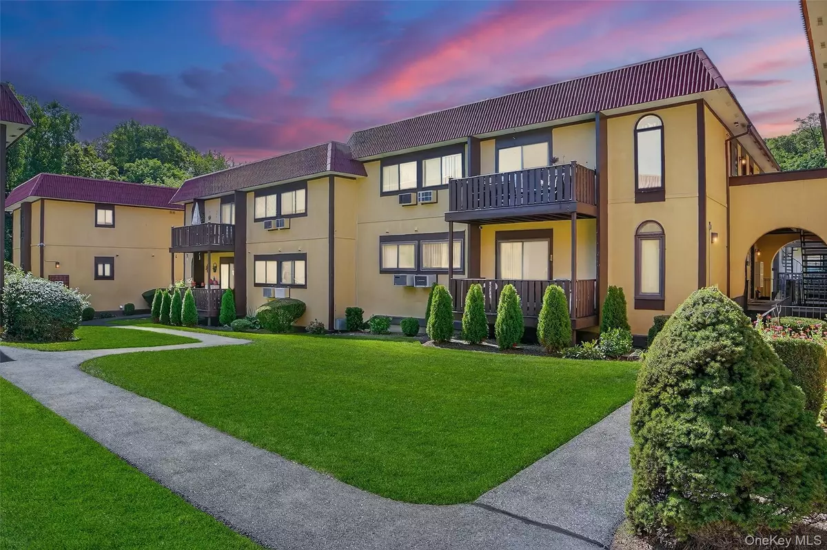 White Plains, NY 10603,12 Granada CRES #20
