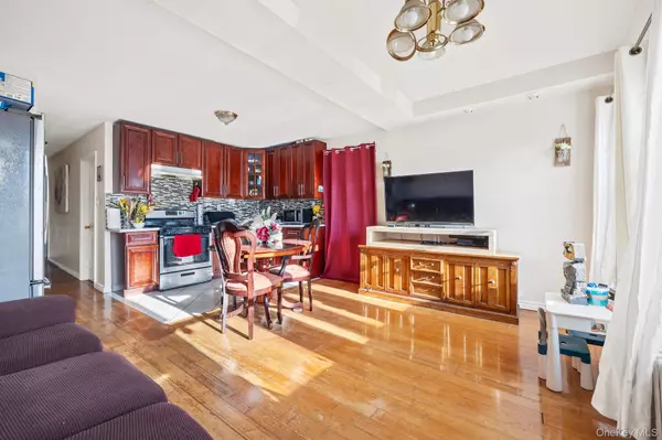 Ozone Park, NY 11420,114-39 134th ST