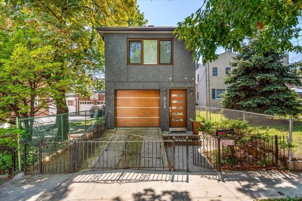 61-18 56th DR, Maspeth, NY 11378