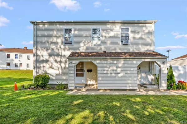 Huntington, NY 11746,200 Lowndes AVE #A