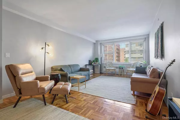 White Plains, NY 10603,10 Lake ST #3G