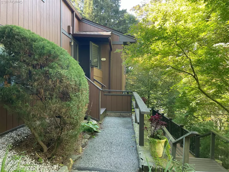 Tarrytown, NY 10591