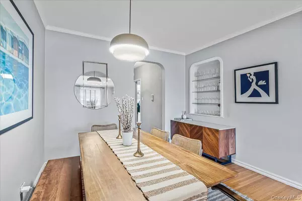 Forest Hills, NY 11375,113-14 72nd RD #2A