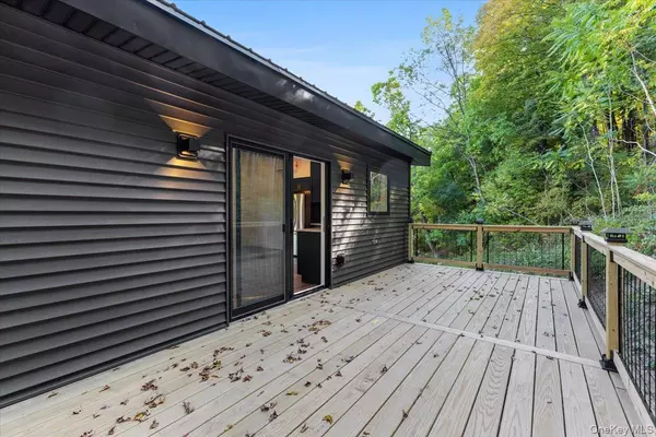 Catskill, NY 12414,711 Vedder Mountain RD