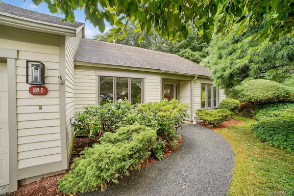 659 Heritage HLS #D, Somers, NY 10589
