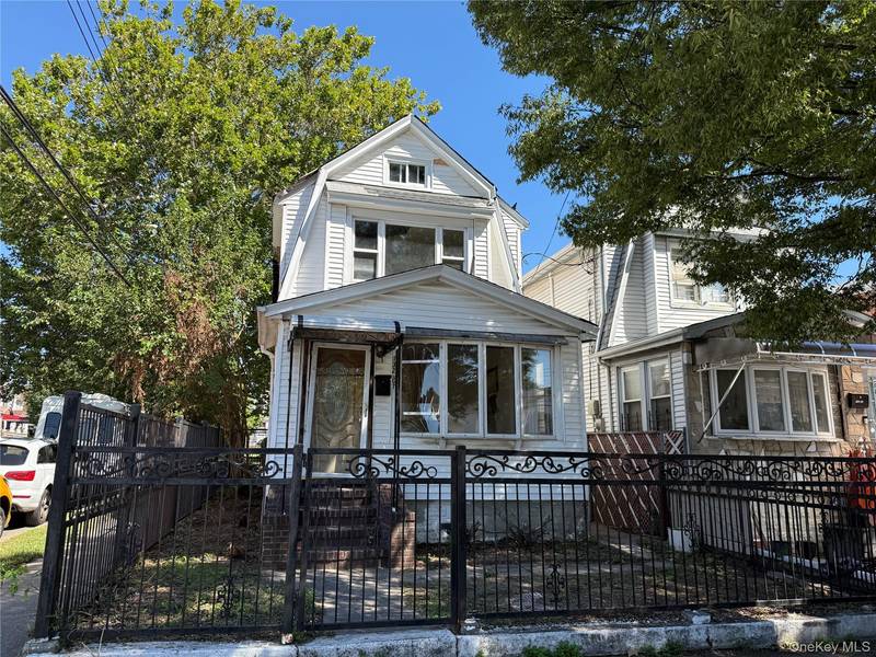 132-01 131st AVE, South Ozone Park, NY 11420