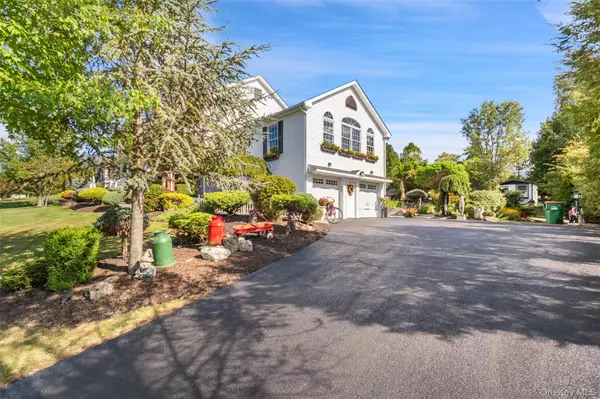 Lagrangeville, NY 12540,49 Cunningham DR