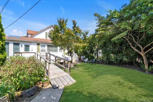 Glen Cove, NY 11542,25 Bella Vista AVE