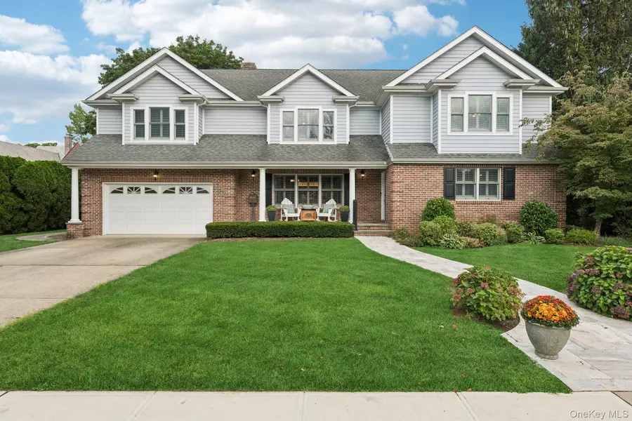 85 Kilburn RD, Garden City, NY 11530