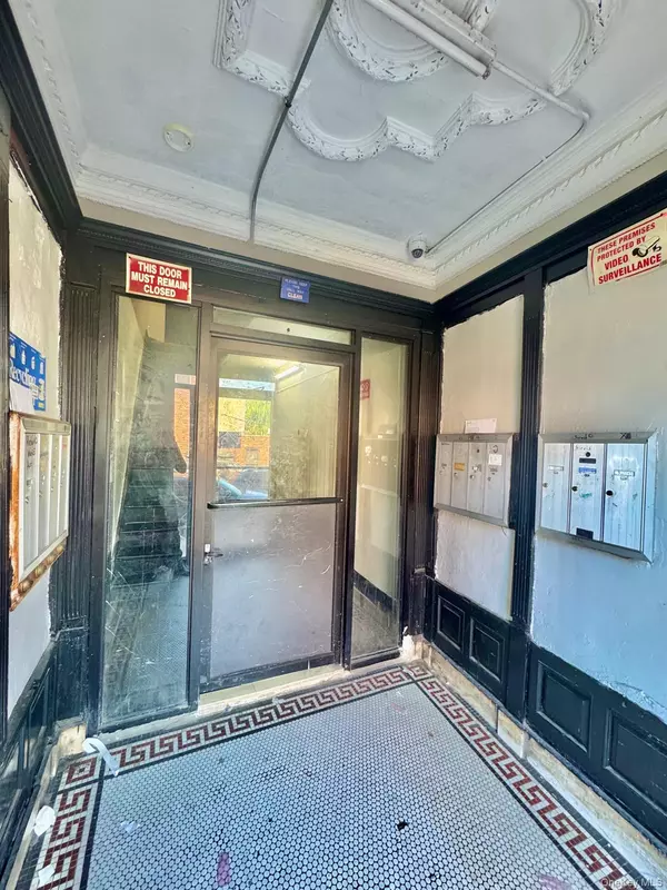 Brooklyn, NY 11213,1526 Pacific ST