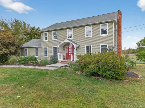 New Paltz, NY 12561,214 Dubois RD