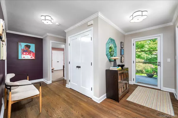 Larchmont, NY 10538,18 S Ridge RD