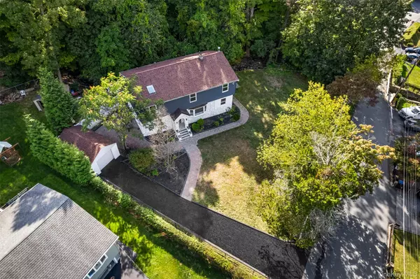 Greenwood Lake, NY 10925,58 Lakelands AVE