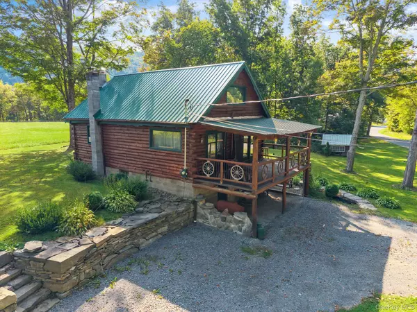 Call Listing Agent, NY 12194,590 Bear Ladder RD