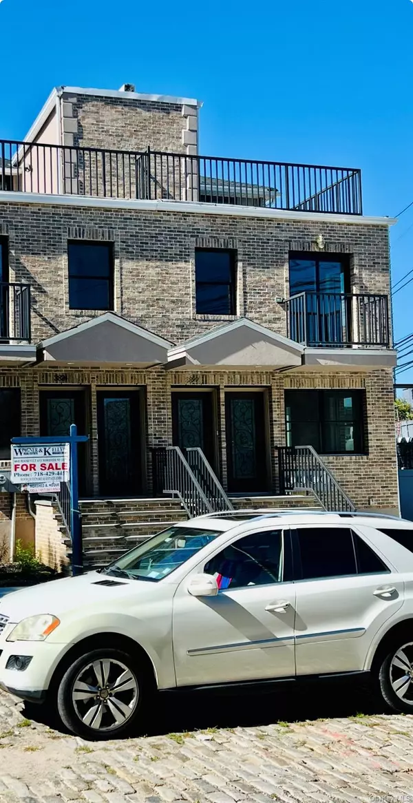 38-22 56th ST #2 Family, Woodside, NY 11377