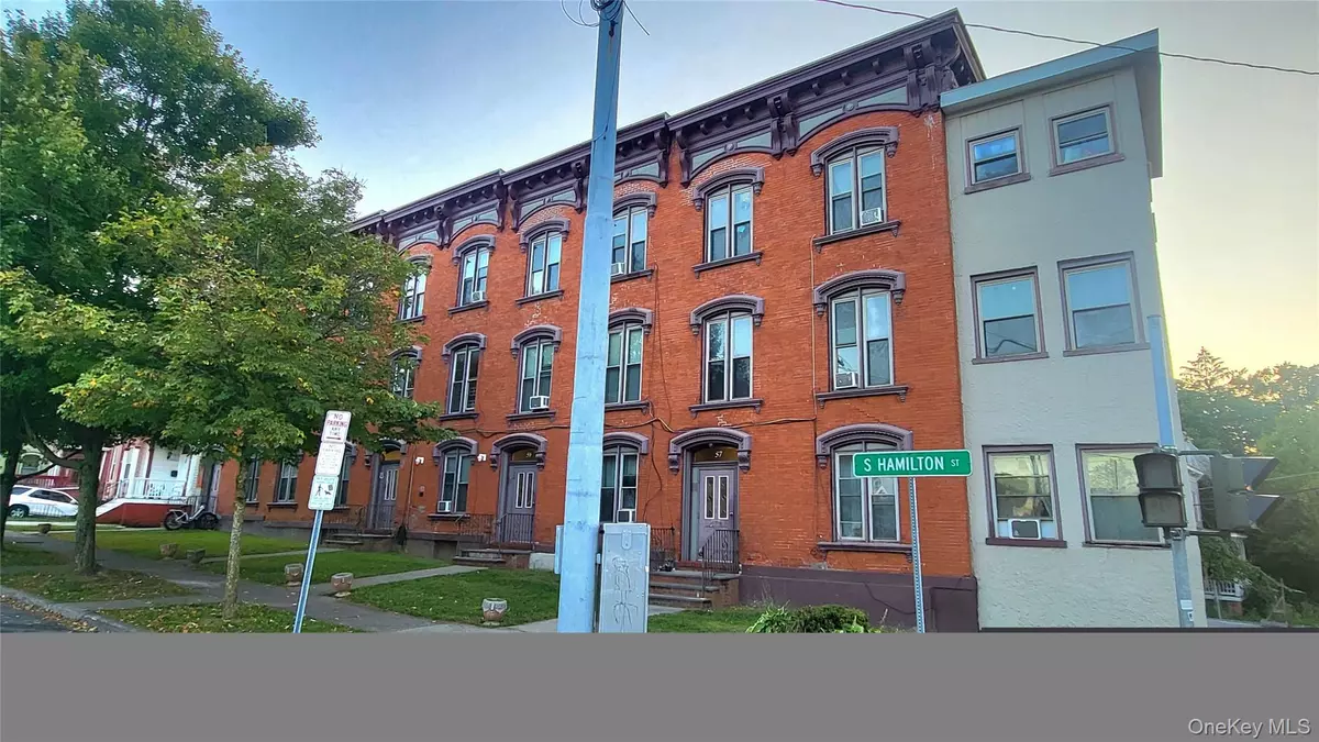 Poughkeepsie, NY 12601,61 S Hamilton St Apt 2