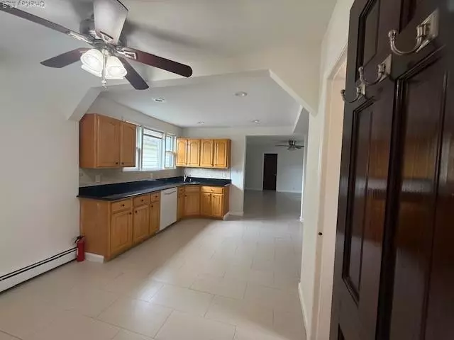 487 5th AVE, Cedarhurst, NY 11516