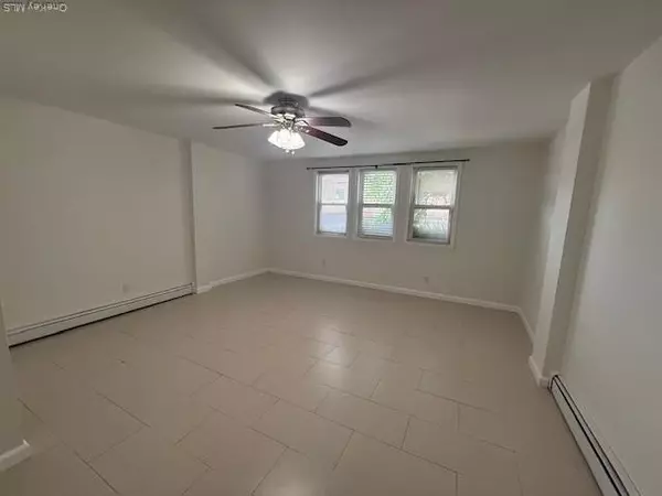 Cedarhurst, NY 11516,487 5th AVE