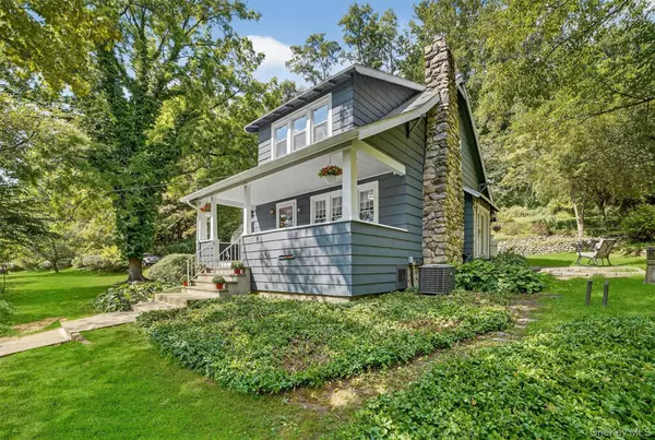 144 Dogwood RD, Cortlandt Manor, NY 10567
