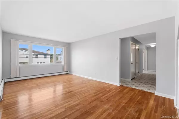 West Harrison, NY 10604,14 Lincoln AVE #Unit 1