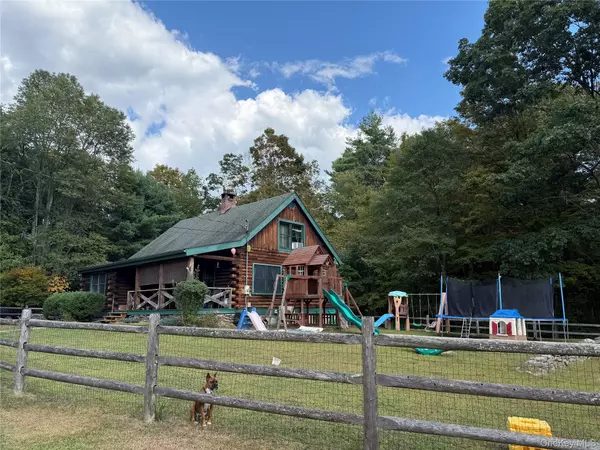 Sparrowbush, NY 12780,910 State Route 42