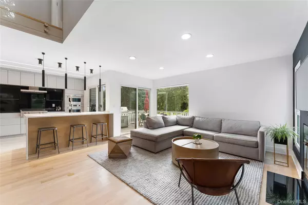 Irvington, NY 10533,55 Ridgeway DR