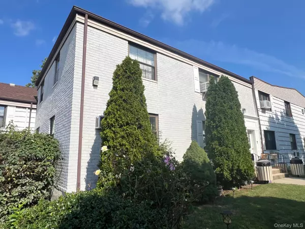 Flushing, NY 11367,6824 136th Street #A
