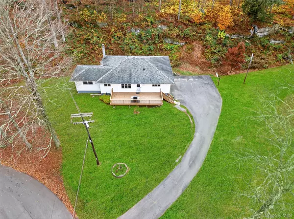 Swan Lake, NY 12783,1041 Hurd RD