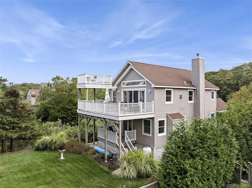 155 2nd AVE, Peconic, NY 11958