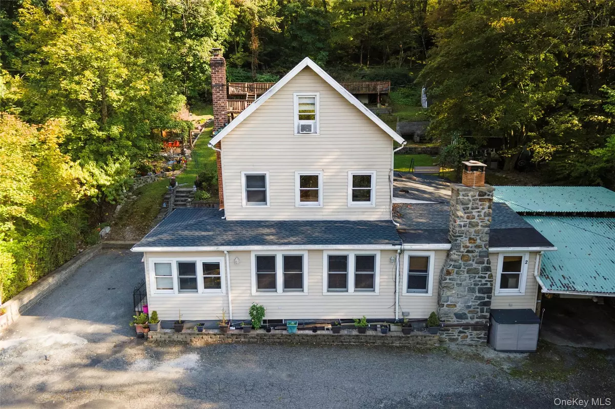 Brewster, NY 10509,2 Juengstville LN