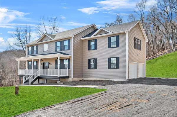 Middletown, NY 10940,225 Van Duzer RD