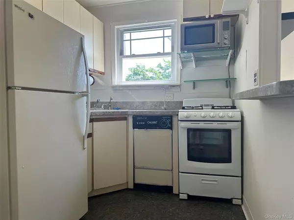 Patchogue, NY 11772,63 Fairharbor DR #63
