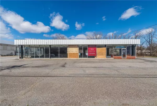 Newburgh, NY 12550,6 Route 17k