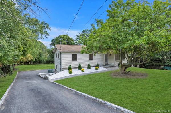 Hauppauge, NY 11788,385 Salem CT