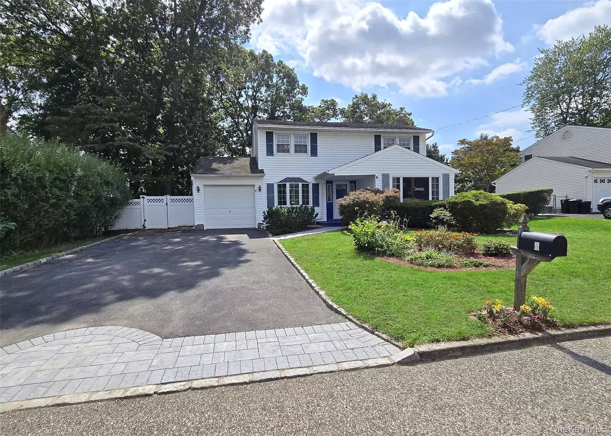 Selden, NY 11784,8 Corvette RD