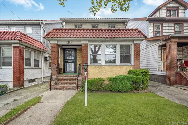 Glendale, NY 11385,80-25 Woodhaven BLVD