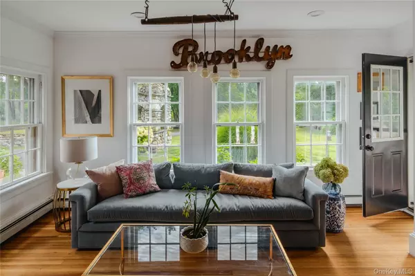 Hopewell Junction, NY 12533,168 Route 376