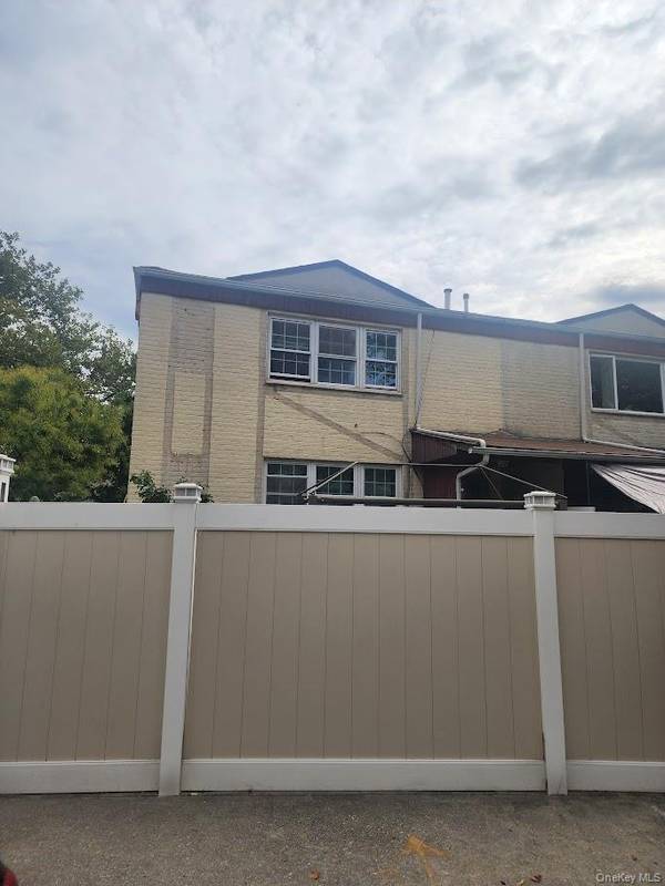 Forest Hills, NY 11375,11006 Colonial AVE