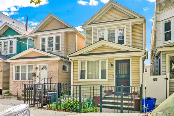 Richmond Hill, NY 11418,102-16 85th DR