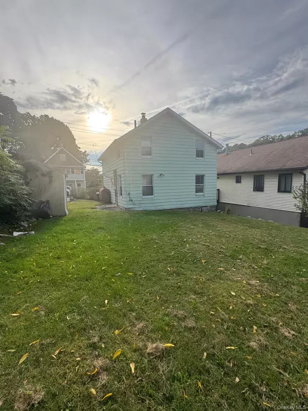 Peekskill, NY 10566,5 Grant AVE