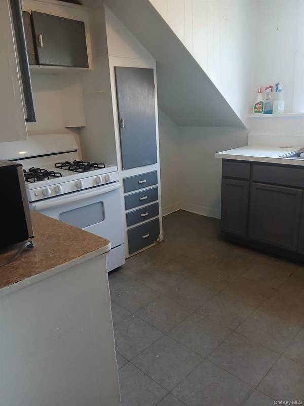 Newburgh, NY 12550,119 Chambers ST