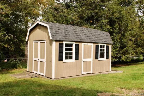 Carmel, NY 10512,4 Deer Run CT