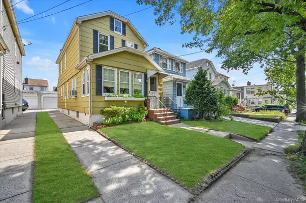 Flushing, NY 11354,2559 123rd ST