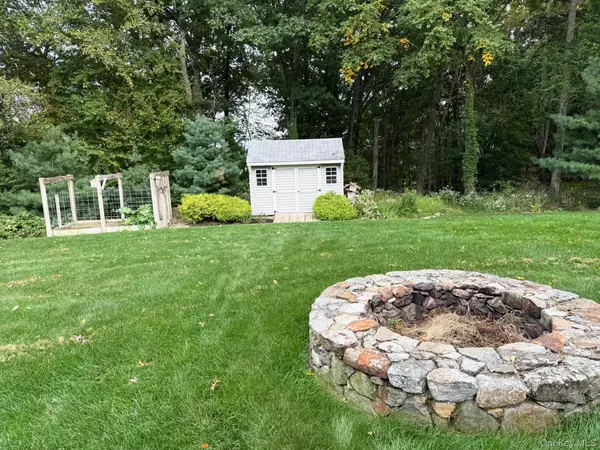 Hopewell Junction, NY 12533,16 Ballymeade RD