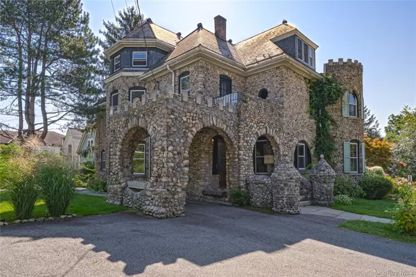 Katonah, NY 10536,16 Bedford RD #1