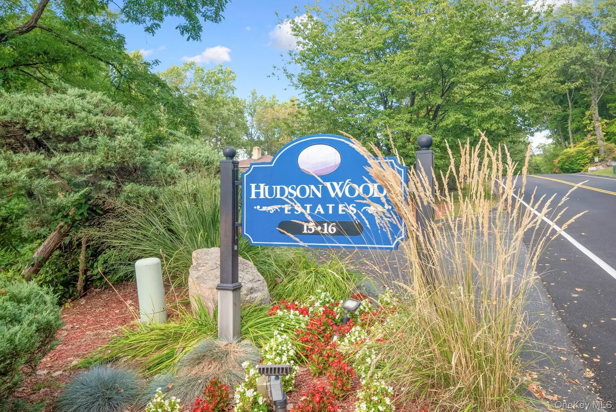 Croton-on-hudson, NY 10520,15 Scenic DR #K