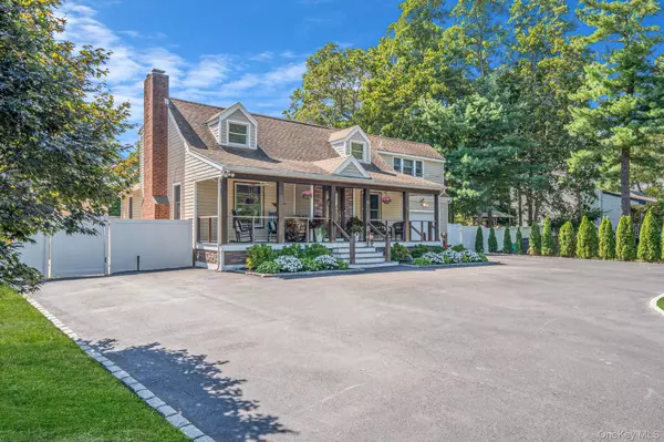 Speonk, NY 11972,183 Old Country RD