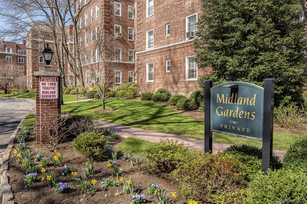 6 Midland GDNS #4B, Bronxville, NY 10708
