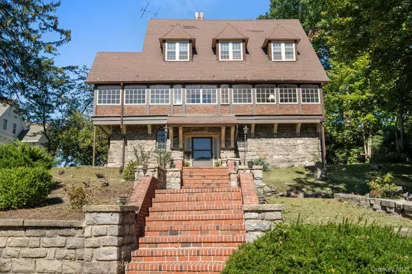 72 Hamilton AVE, New Rochelle, NY 10801