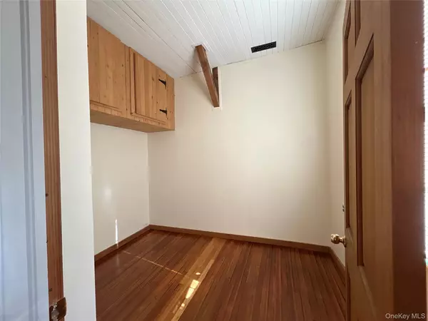 Millerton, NY 12546,135 Rudd Pond RD